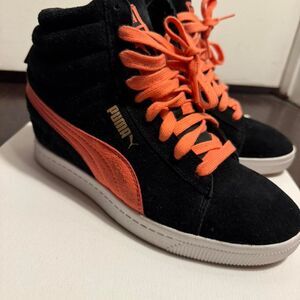 Puma Women's Wedge sneakers